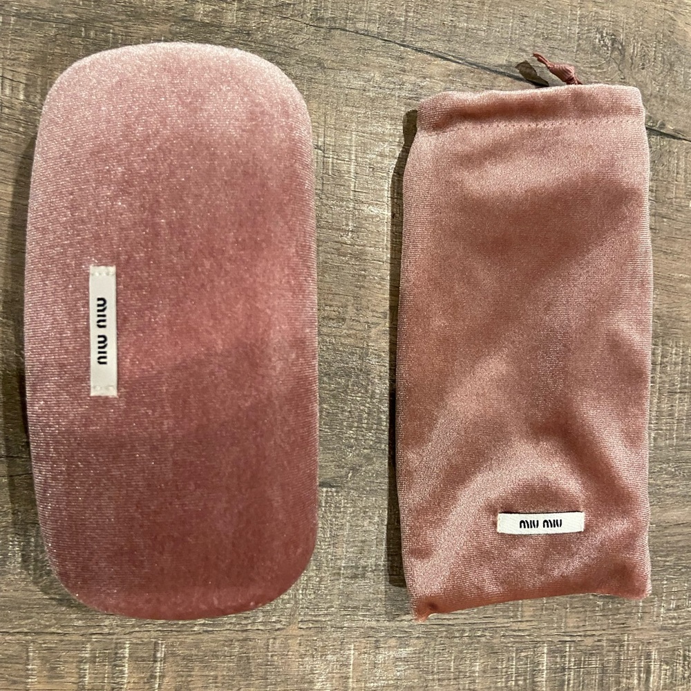 Miu Miu pink velvet sunglass/eyeglass case